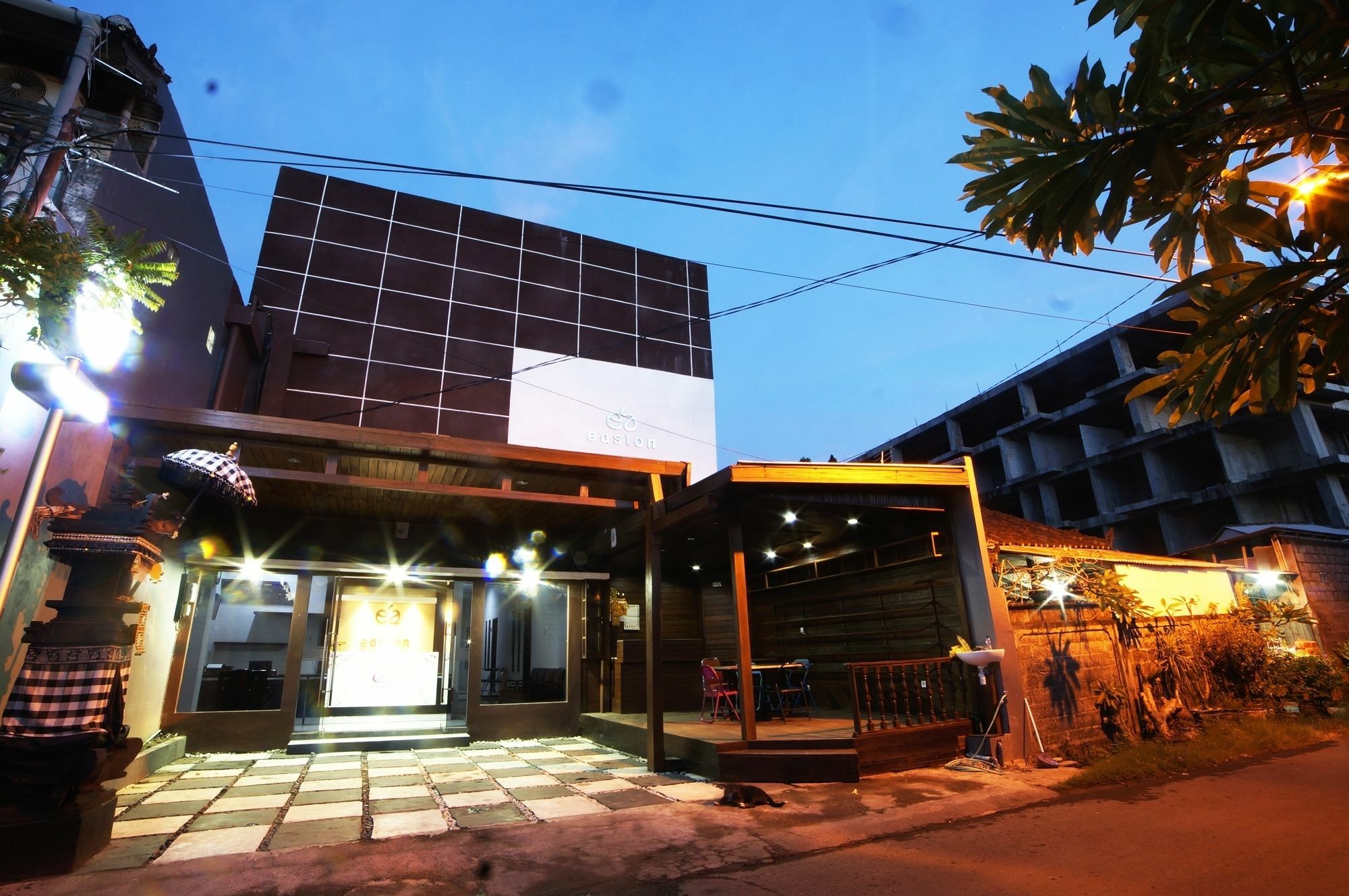 Easton Kuta Homestay Kültér fotó